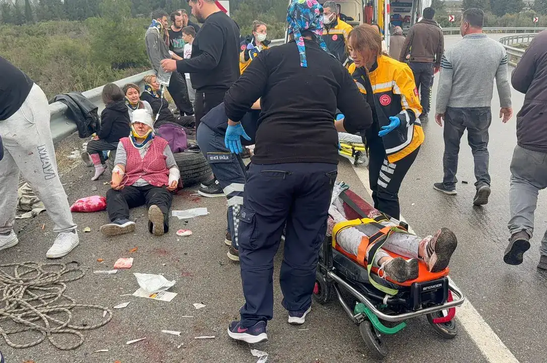 Antalya’da Yolcu Otobüsü Faciası: 10 Ölü, 24 Yaralı 5